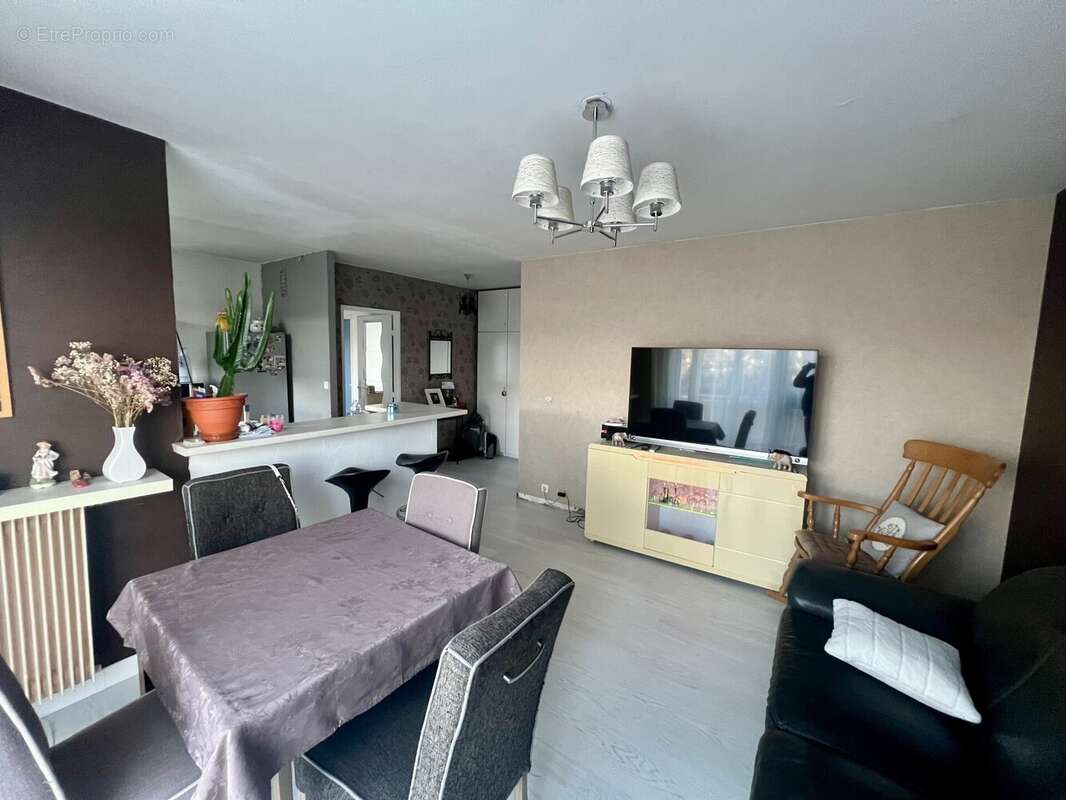 Appartement à VILLEBON-SUR-YVETTE