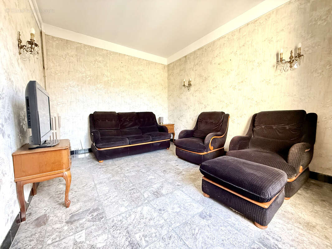 Pavillon familliale t4-le blanc mesnil-secteur sud - photo 4