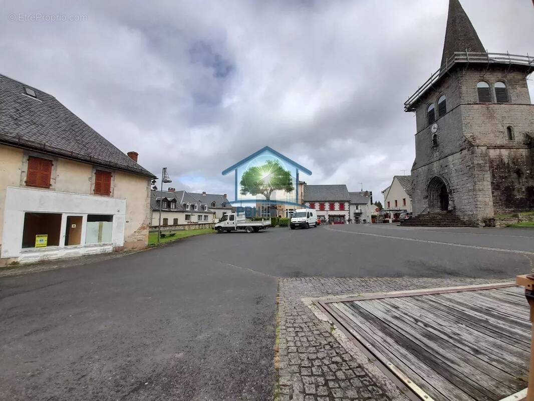 Maison à BOURG-LASTIC