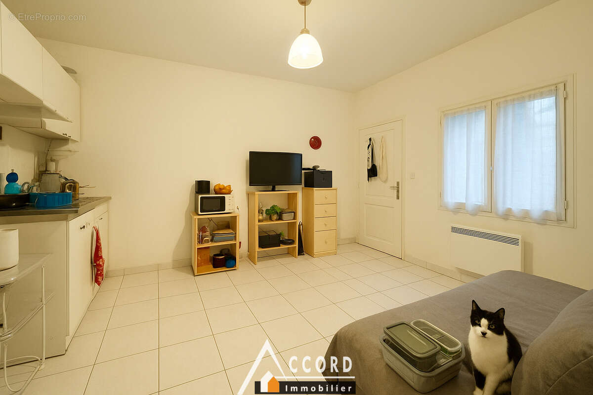 Appartement à SARTROUVILLE