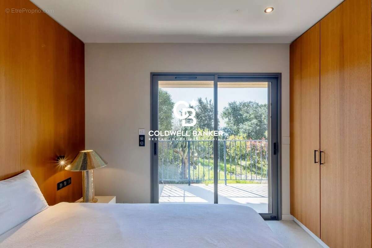 Maison à RAYOL-CANADEL-SUR-MER