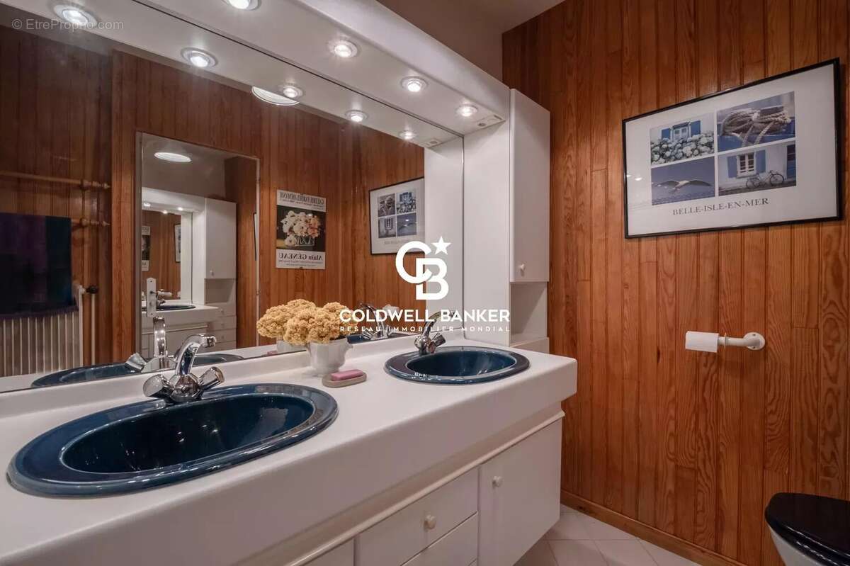 Maison à VETRAZ-MONTHOUX