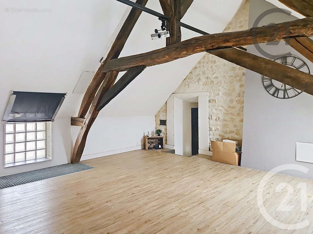 Maison à AUGY