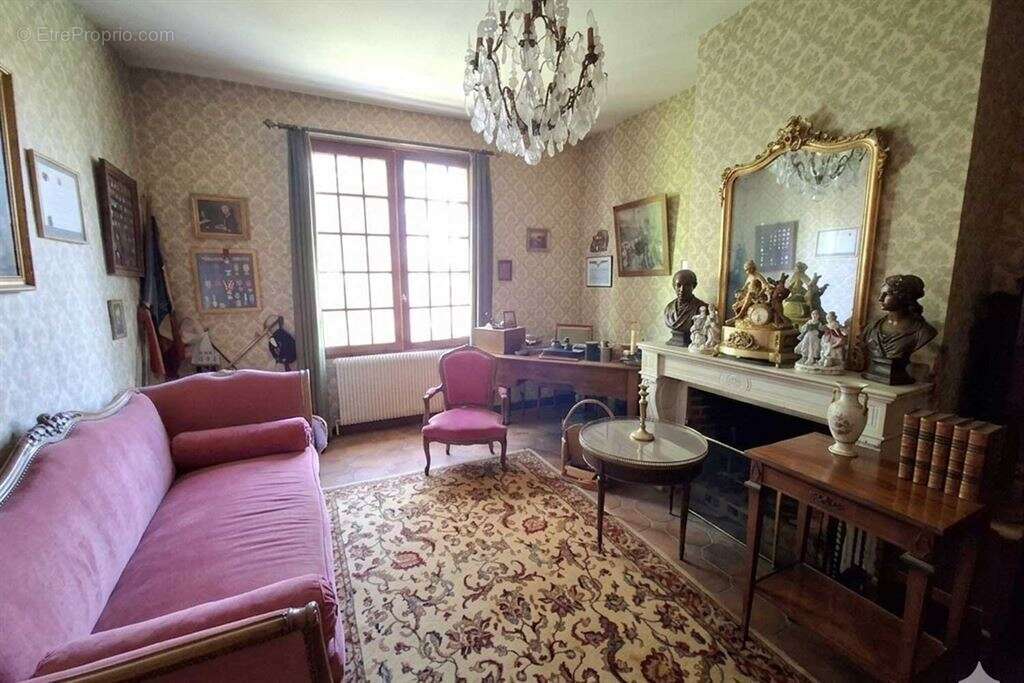 Maison à MEUNG-SUR-LOIRE