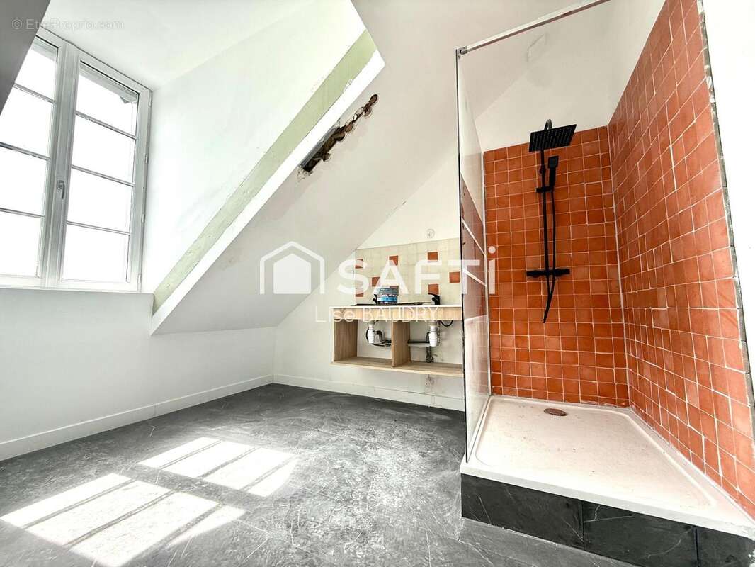 Photo 6 - Appartement à FONTENAY-LE-COMTE