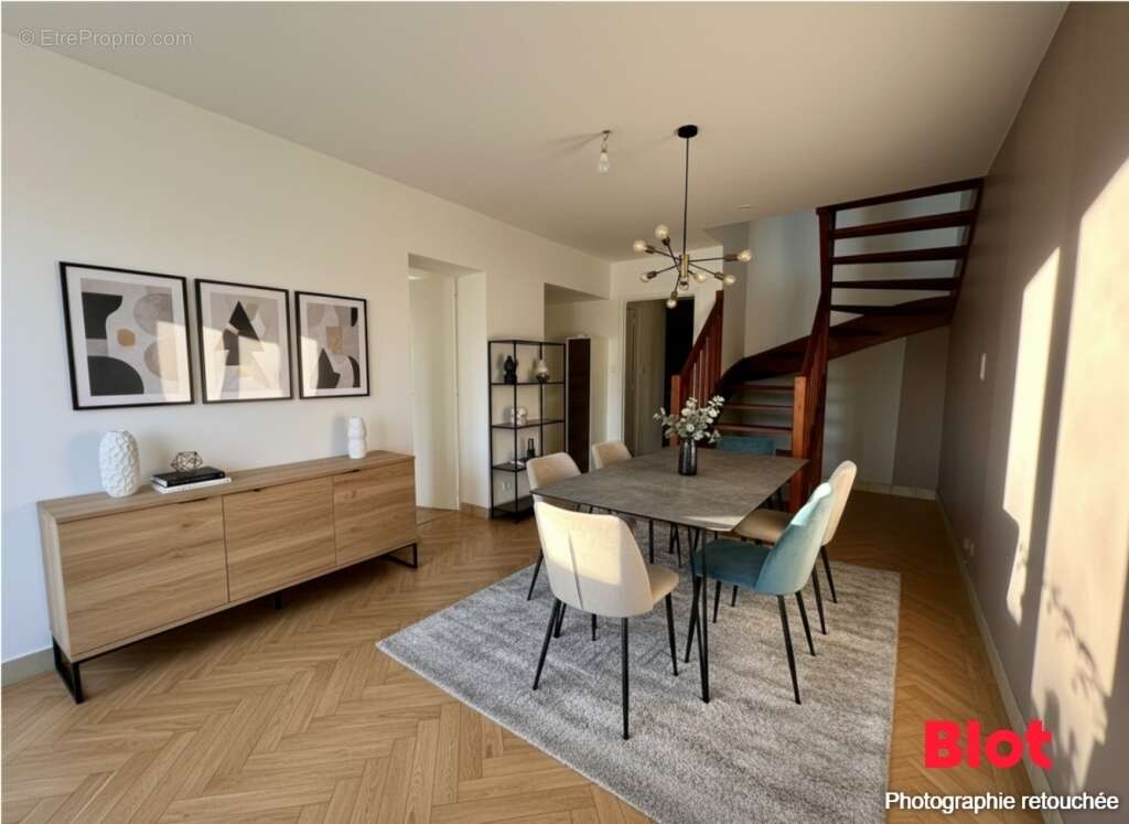 Appartement à MONTFORT-SUR-MEU
