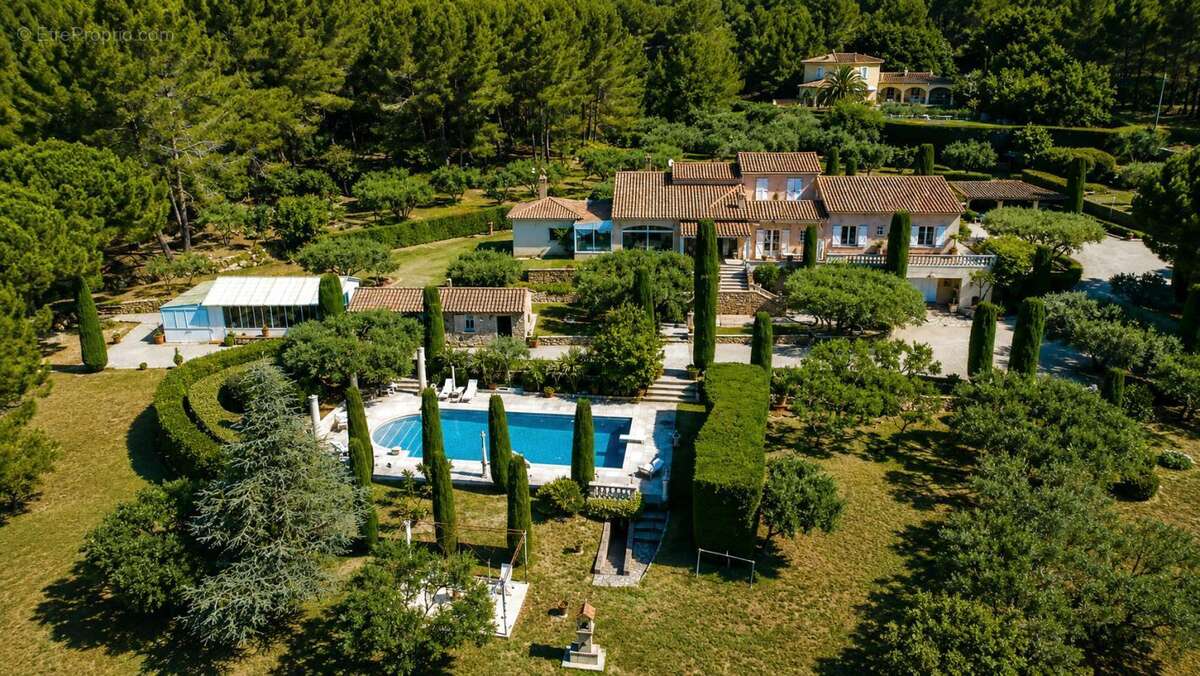 Maison à DRAGUIGNAN