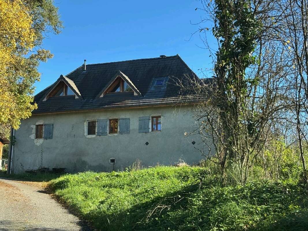 Maison à BONNEVILLE