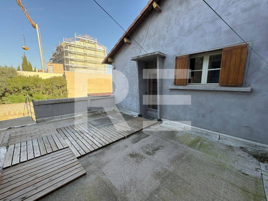 Appartement à NIMES