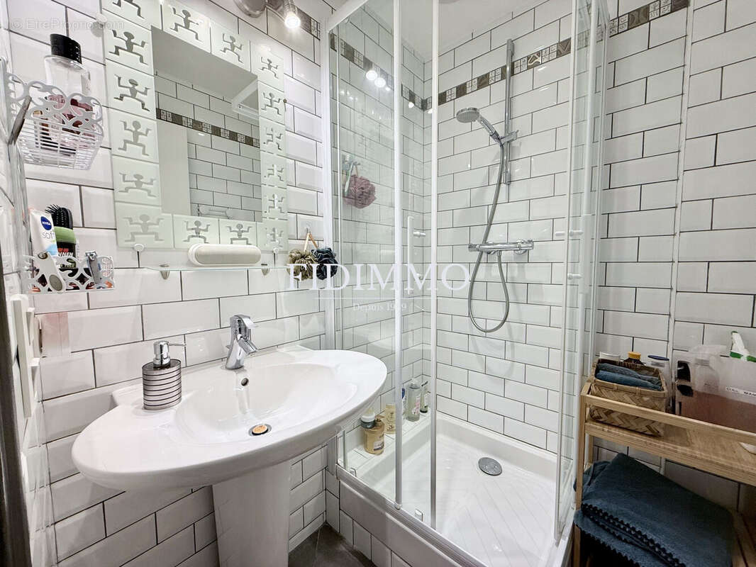 Appartement à CHENNEVIERES-SUR-MARNE