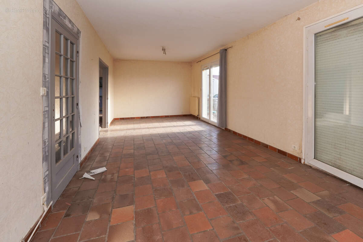 Maison à PONT-DU-CHATEAU