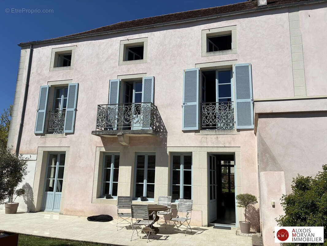 Maison à SEMUR-EN-AUXOIS