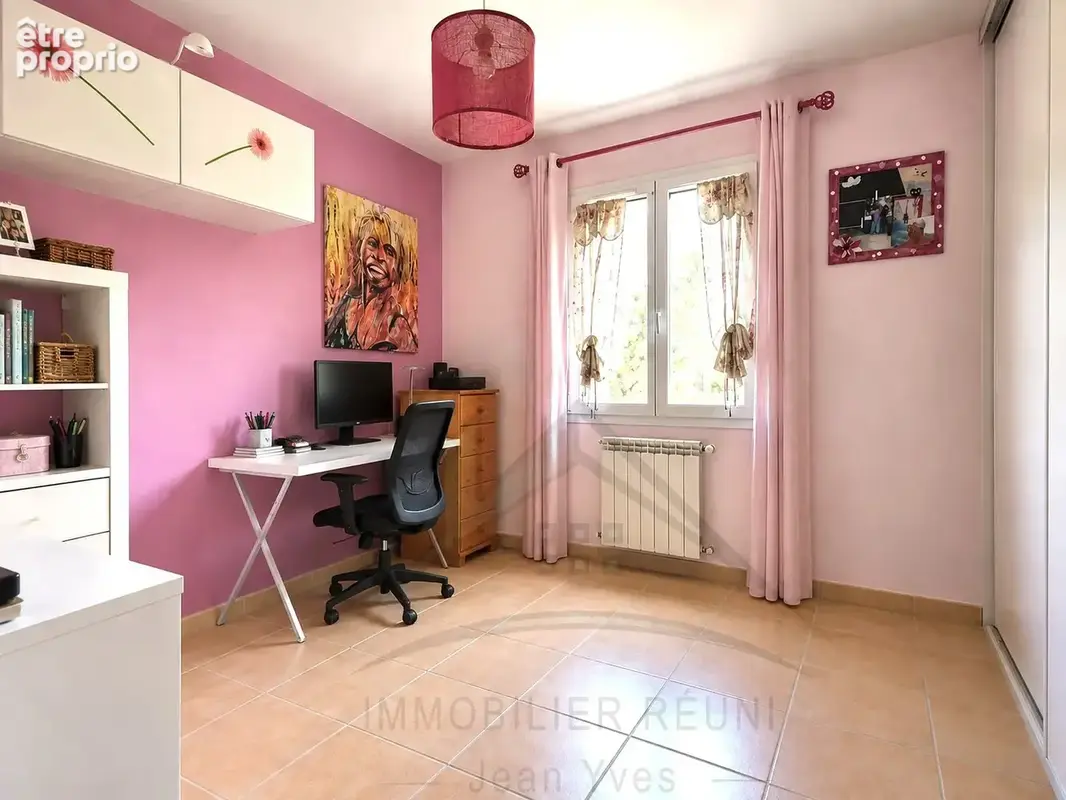 Martigues   jonquières centre-ville - photo 15