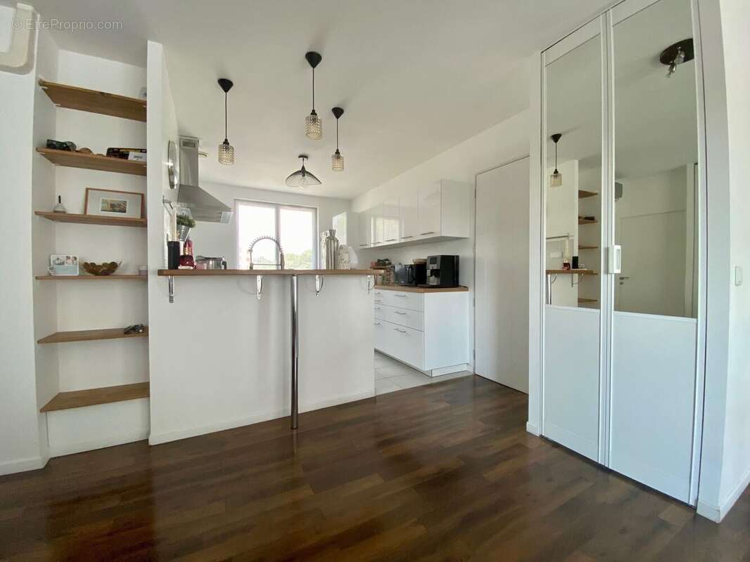 Photo 4 - Appartement à LE BOUSCAT