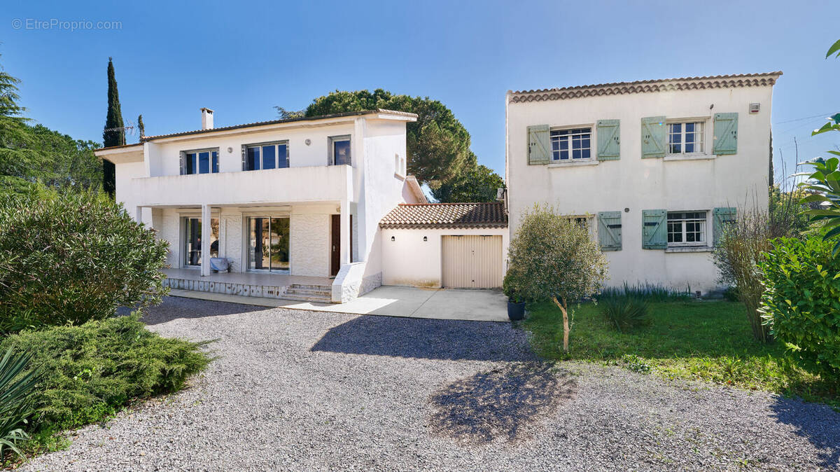 Maison à MARAUSSAN