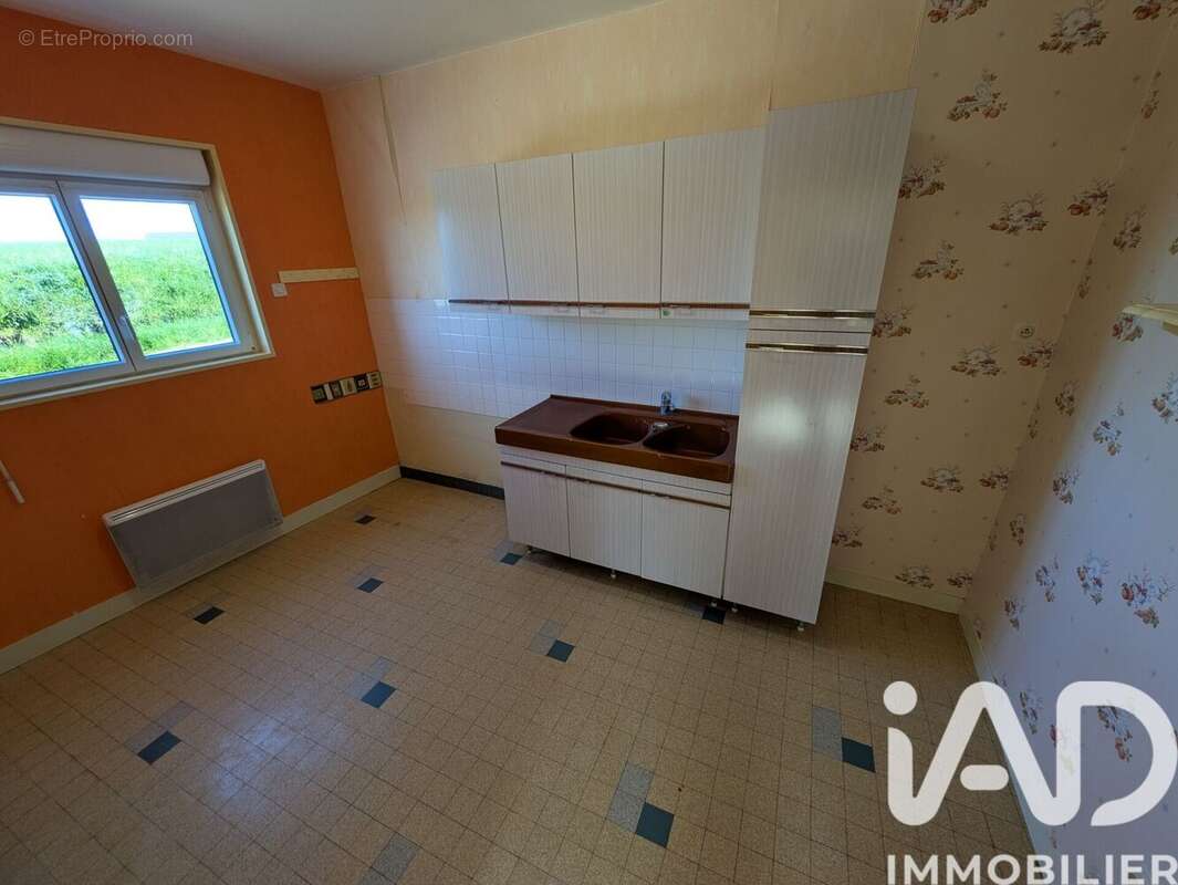 Photo 6 - Maison à NEUILLE