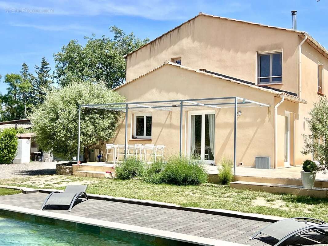 Maison à CAMPS-LA-SOURCE