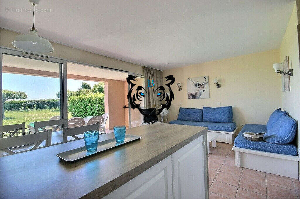 Appartement à LES ISSAMBRES