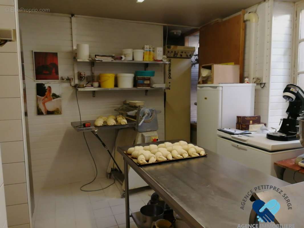 Commerce à CARCASSONNE