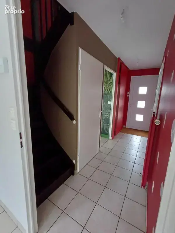 Maison familiale 4 chambres dans l'un des quartiers les plus recherchés de Roncq - photo 4