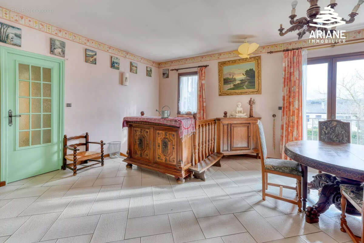 Maison à BRIGNAIS