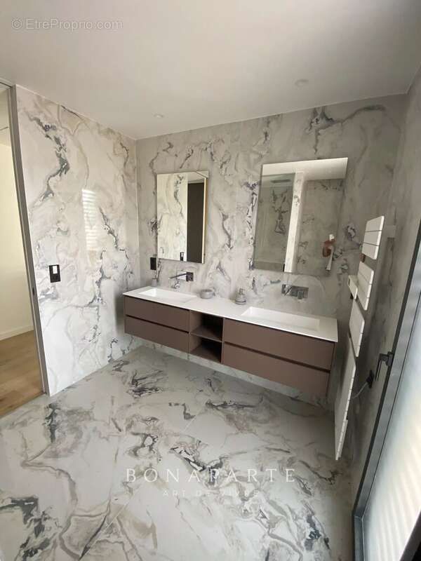 Sainte-maxime - jolie villa contemporaine de 230m² - a pieds de la plage de la nartelle - photo 15