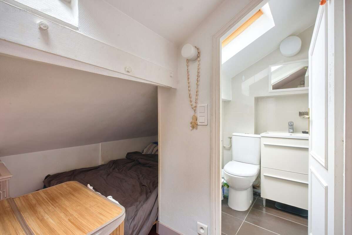 Appartement à PARIS-7E