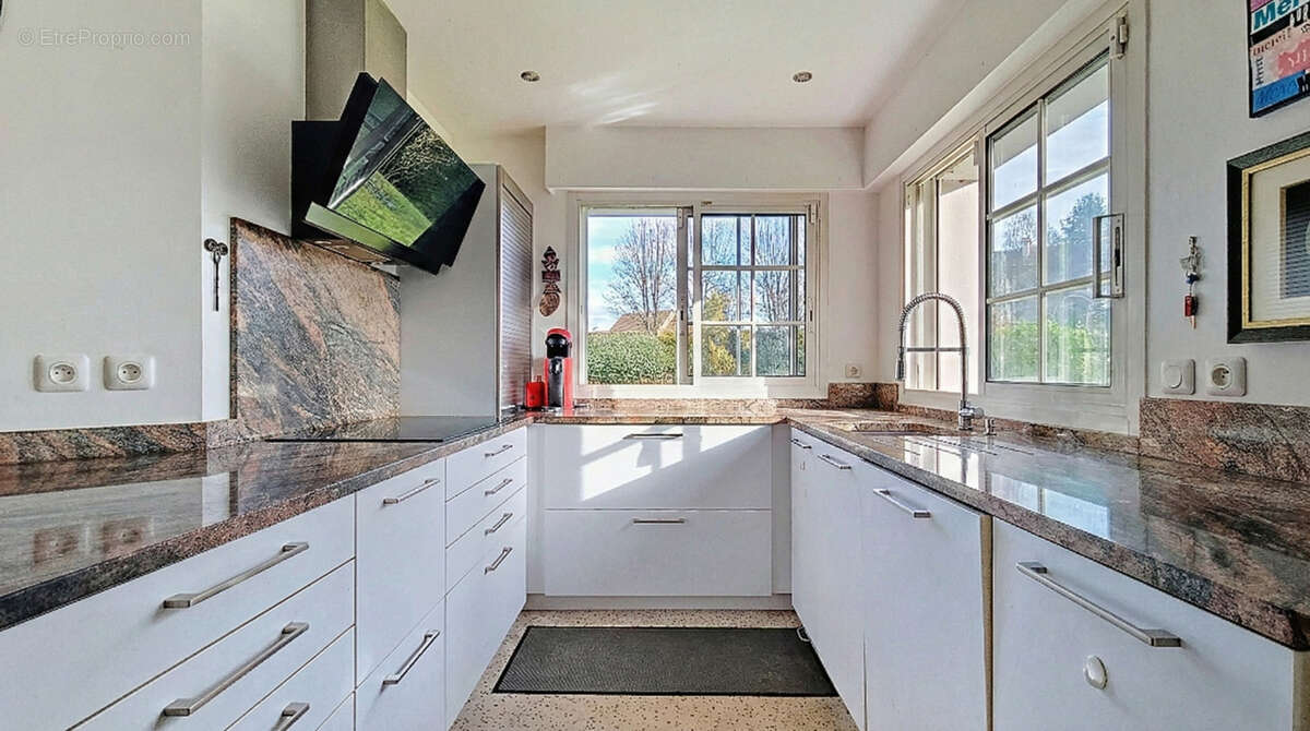 Maison à GUERMANTES