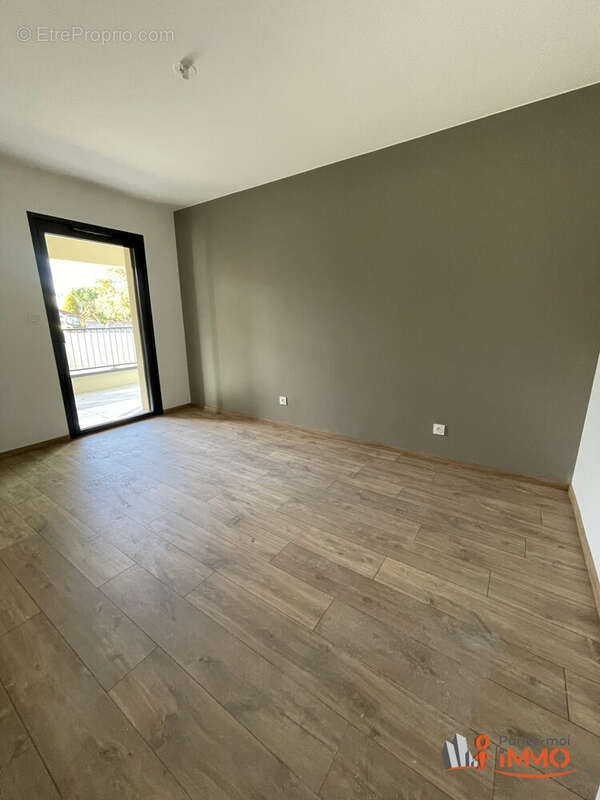 Appartement 53 m² à Montbrison  - photo 4