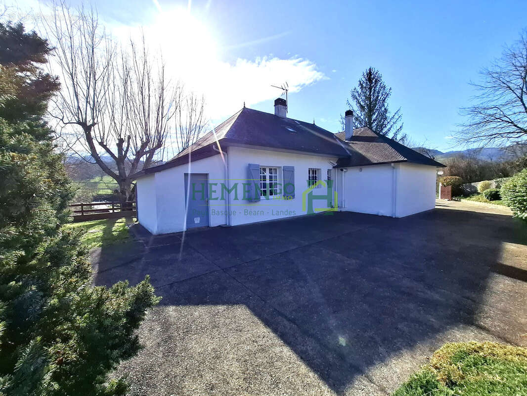 Maison à ALOS-SIBAS-ABENSE