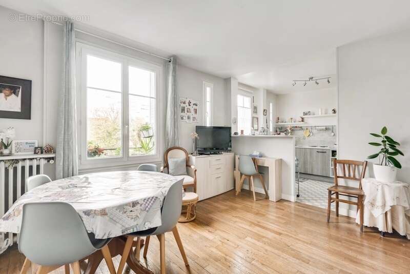 Appartement à GENNEVILLIERS