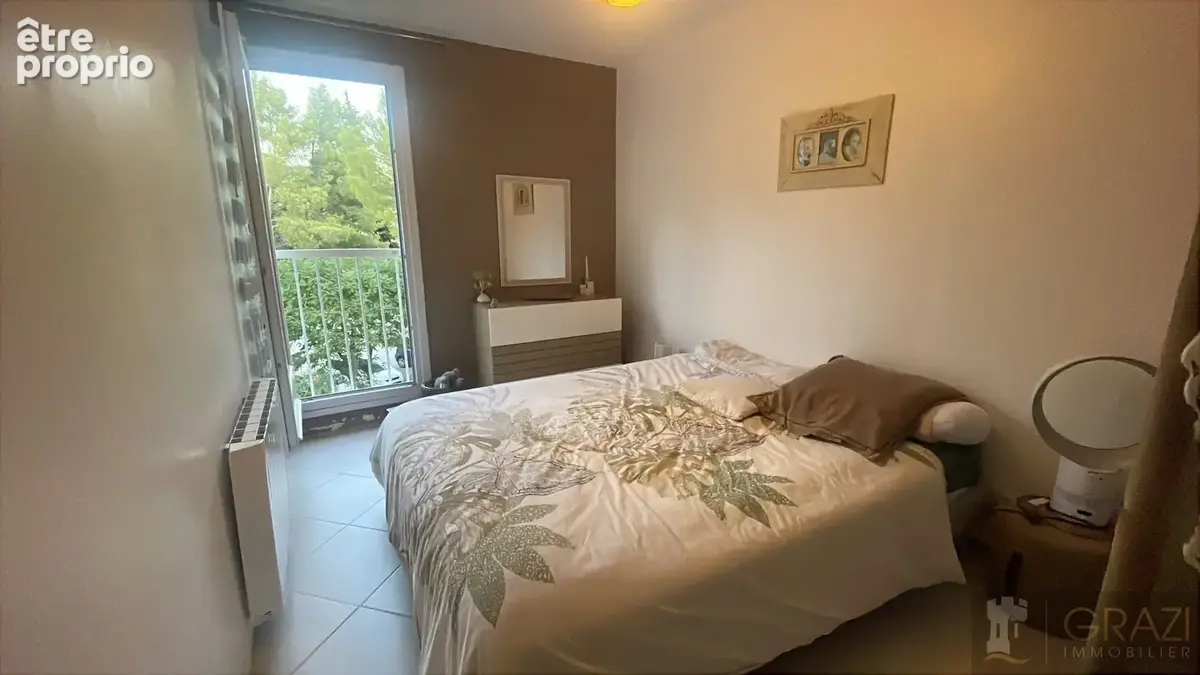 Appartement de 70 m2 situé à Toulon Ouest - photo 3