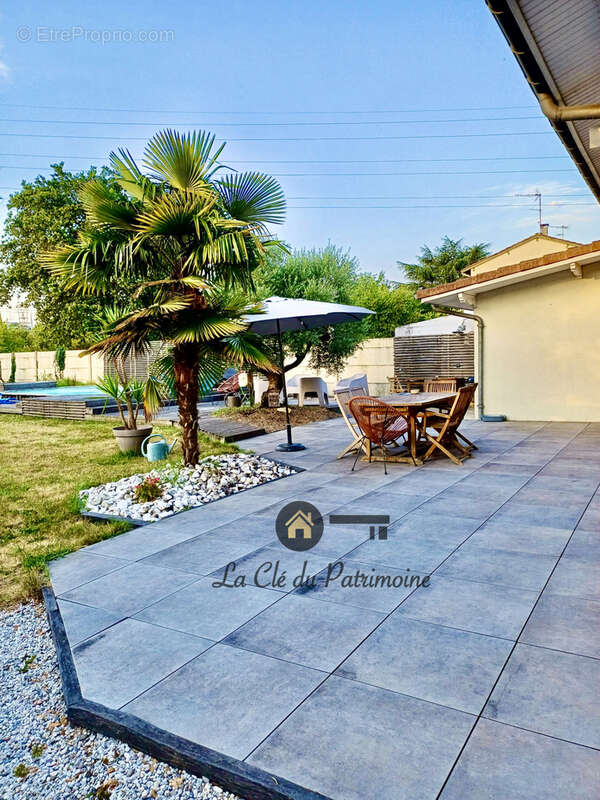 Maison 6 pièces 150 m2 - Pessac - Jardin avec Piscine - Garage - photo 23