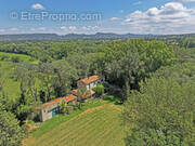 Maison à FONTVIEILLE