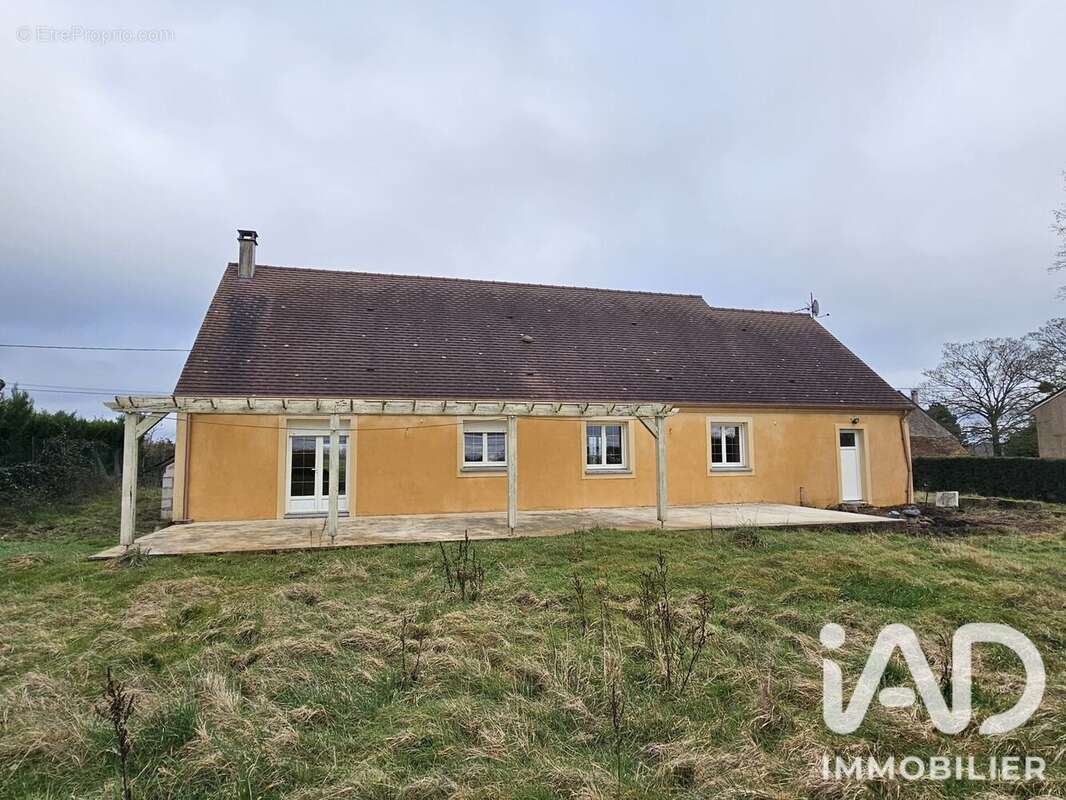 Maison 136 m² à Egriselles-Le-Bocage  - photo 2