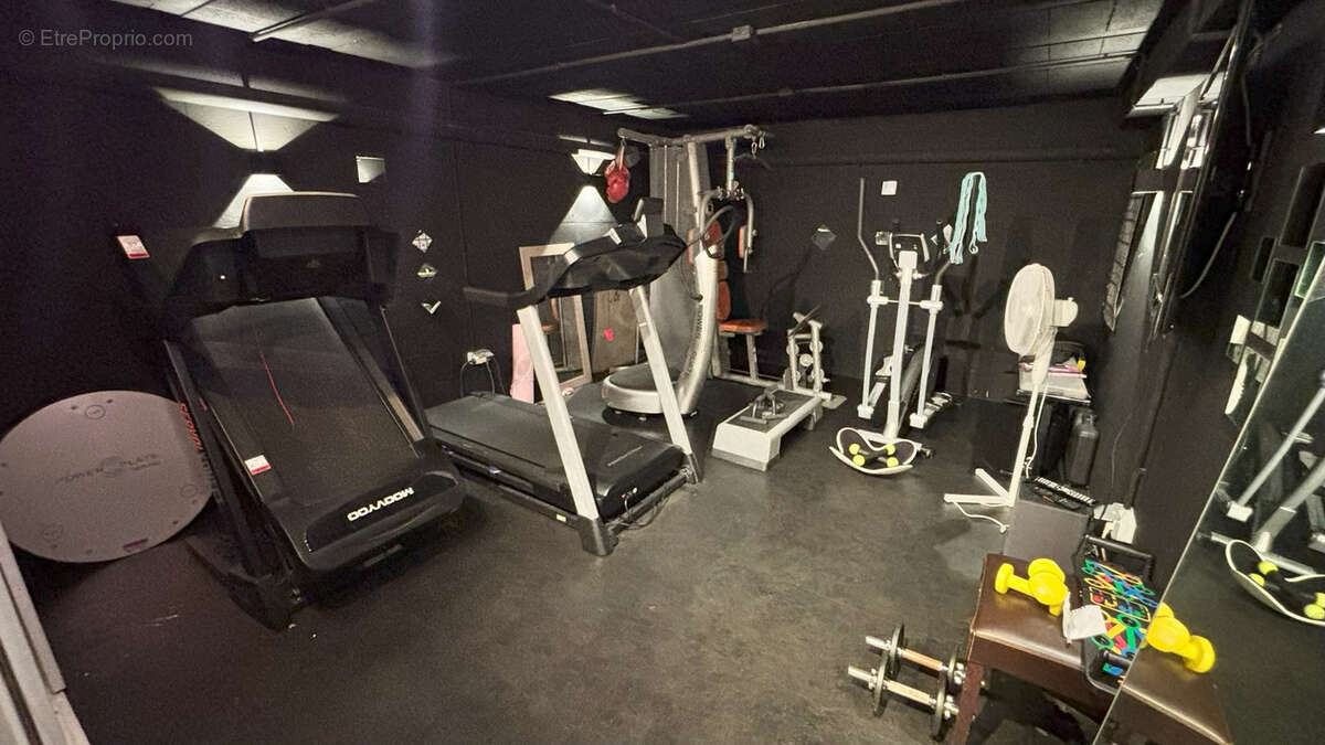 Maison à SAVIGNY-SUR-ORGE