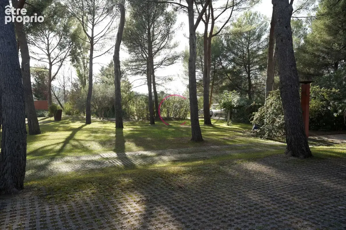 Duplex neuf avec jardin privatif à Ventabren - photo 3