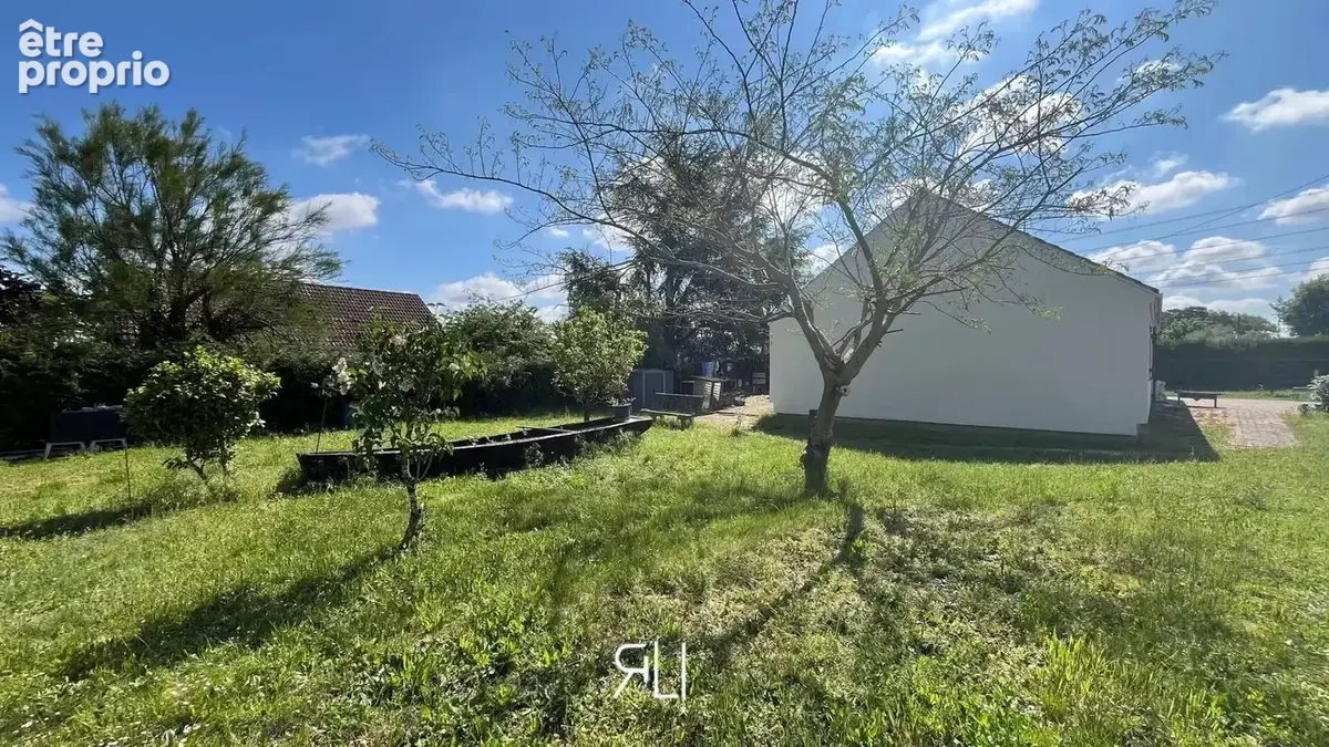 Maison plain-pied 2 chambres, garage et jardin - photo 2