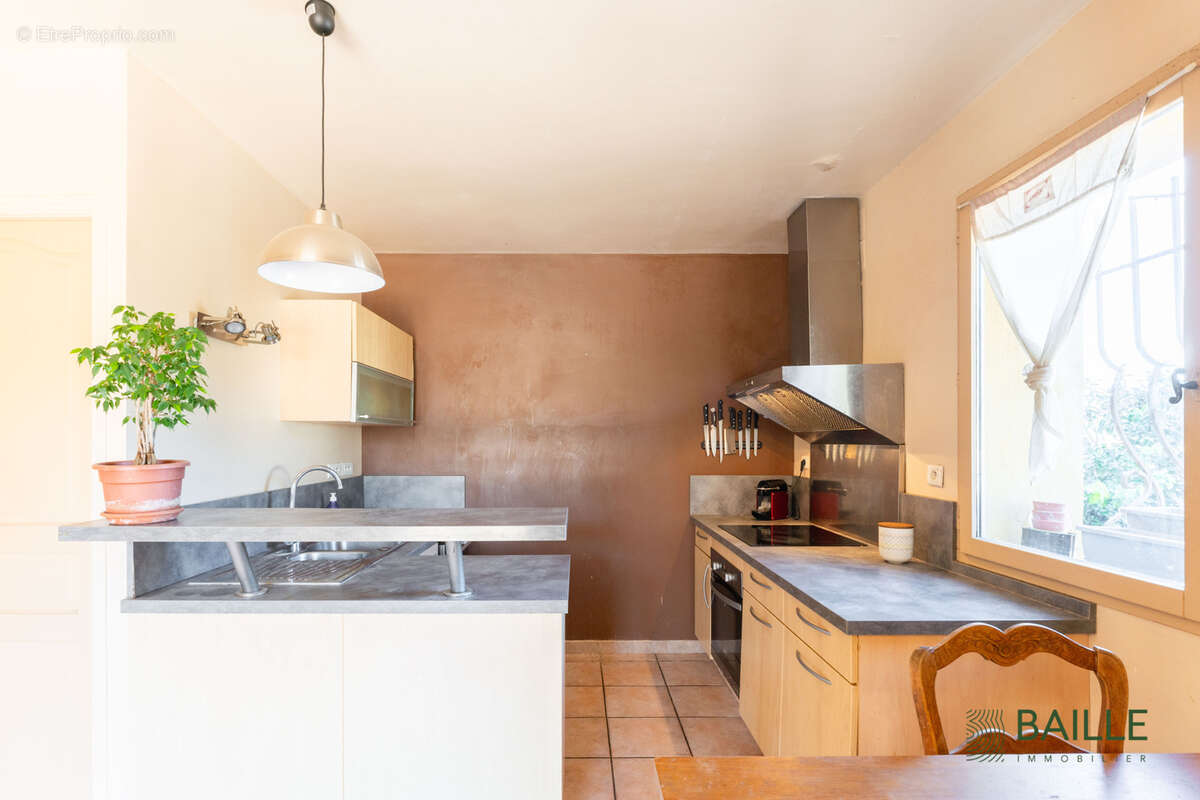 Maison à MARSEILLE-9E