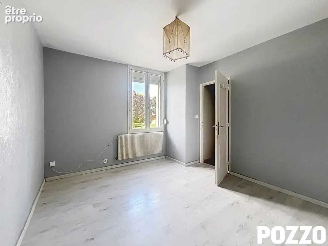 Maison Caen Sud  Bus de ville - 6 pièces - 4 chambres - 88 m² - photo 10