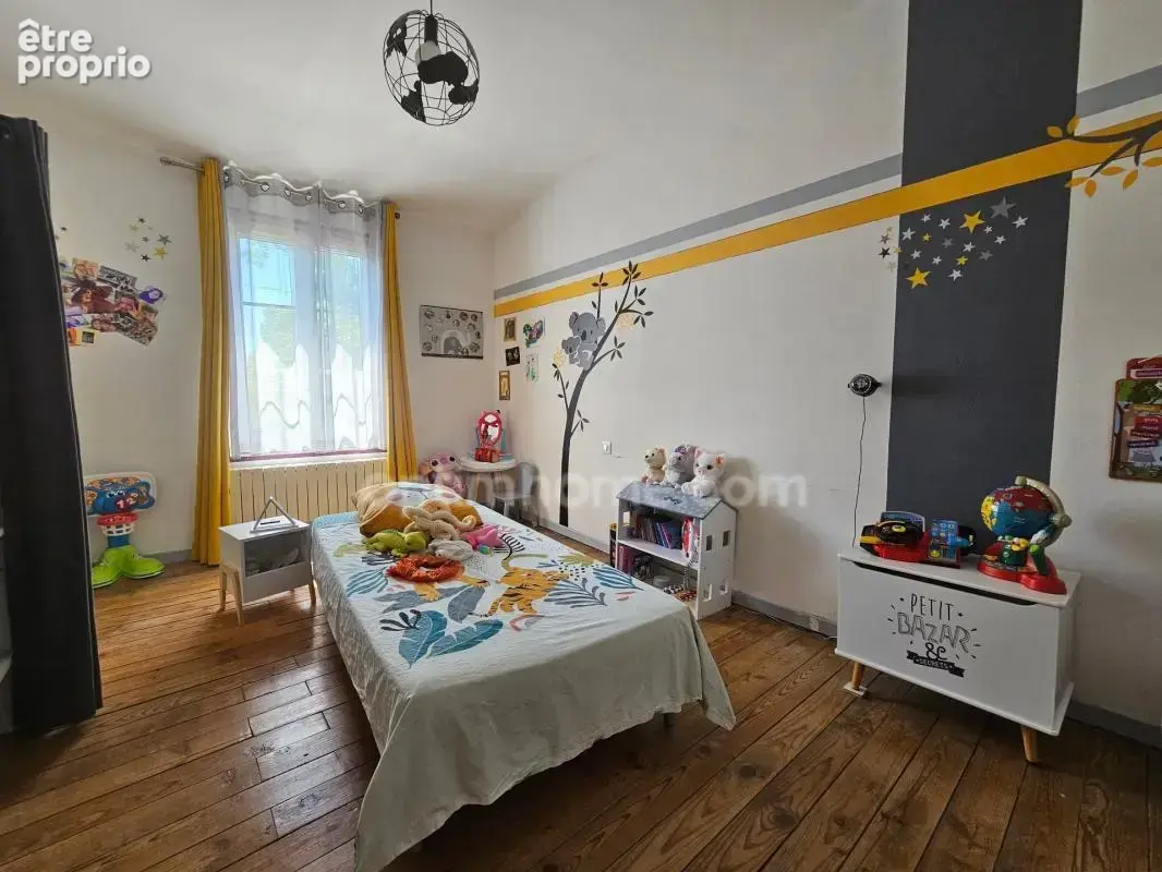 Maison de caractère rénovée (264 m²) – 5 Chambres et bureaux Charme, volumes et confort HIERSAC (16) - photo 11