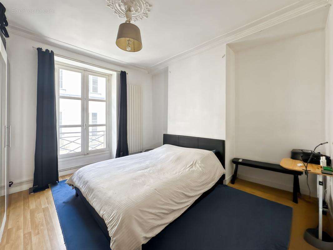 Appartement à PARIS-6E
