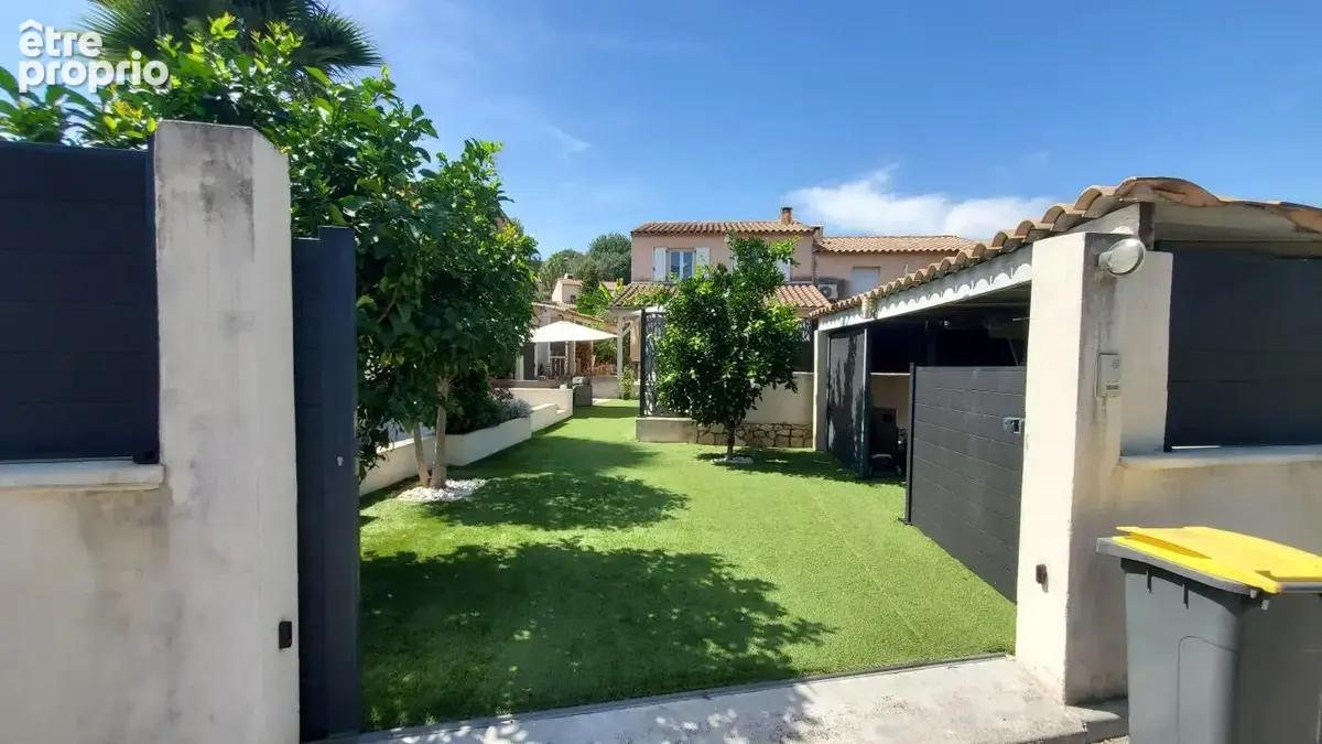 Maison 4 chambres .piscine. jakuzzi. clim. renovation totale recente - photo 3