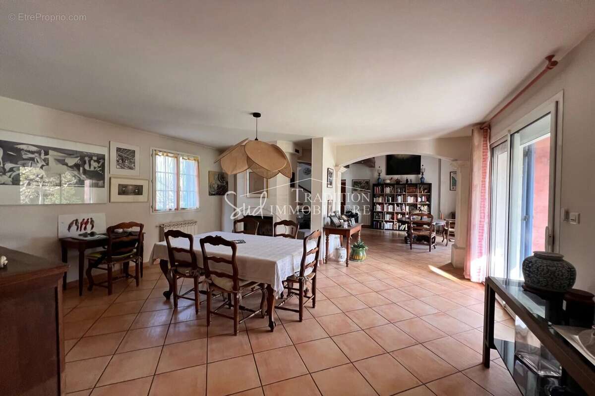Maison à PARADOU