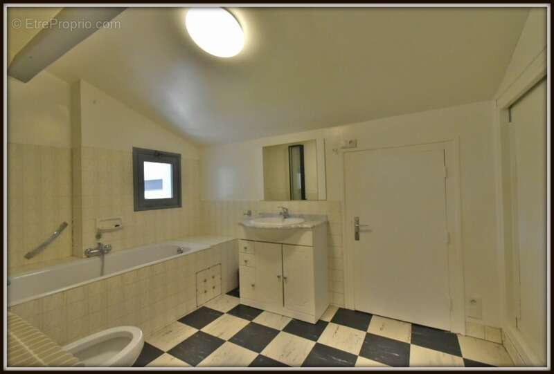 Proche dax ( mi-chemin entre dax & mont de marsan ) - magnifique villa landaise de 266 m2 - 7 chambres - photo 18