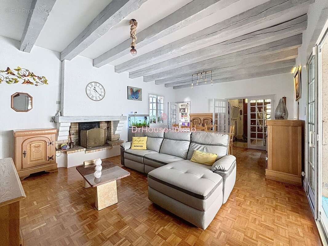 Maison à MONSEMPRON-LIBOS