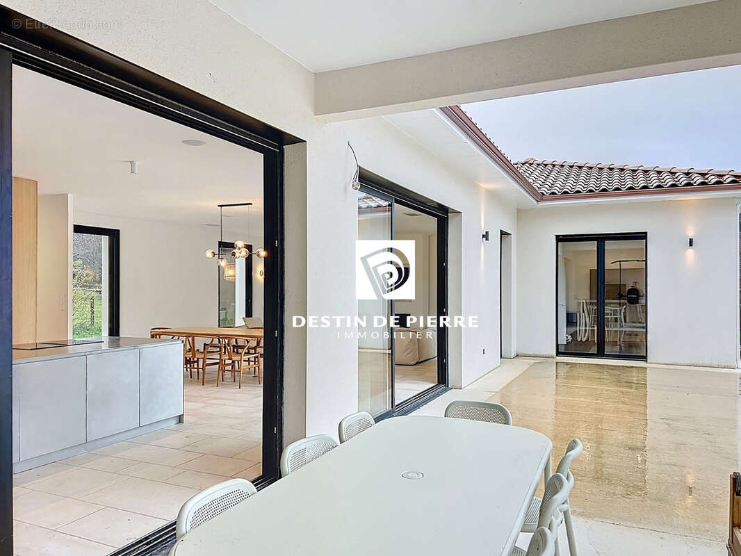 Maison à SAINT-MEXANT