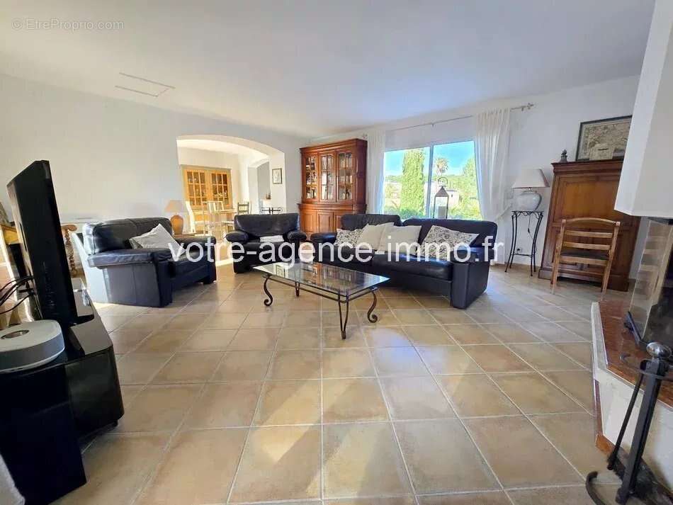 Maison à SAINT-RAPHAEL