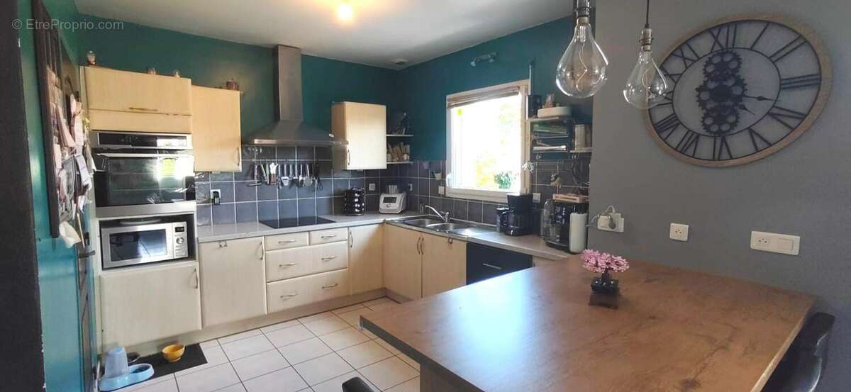 Maison à PLOUNEVEZ-LOCHRIST