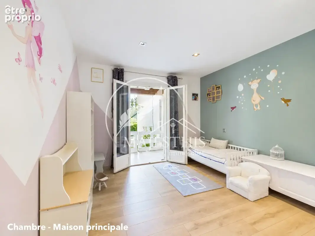 Villa familiale rénovée   appartement indépendant   7 559 m2 de terrain   piscine - photo 10